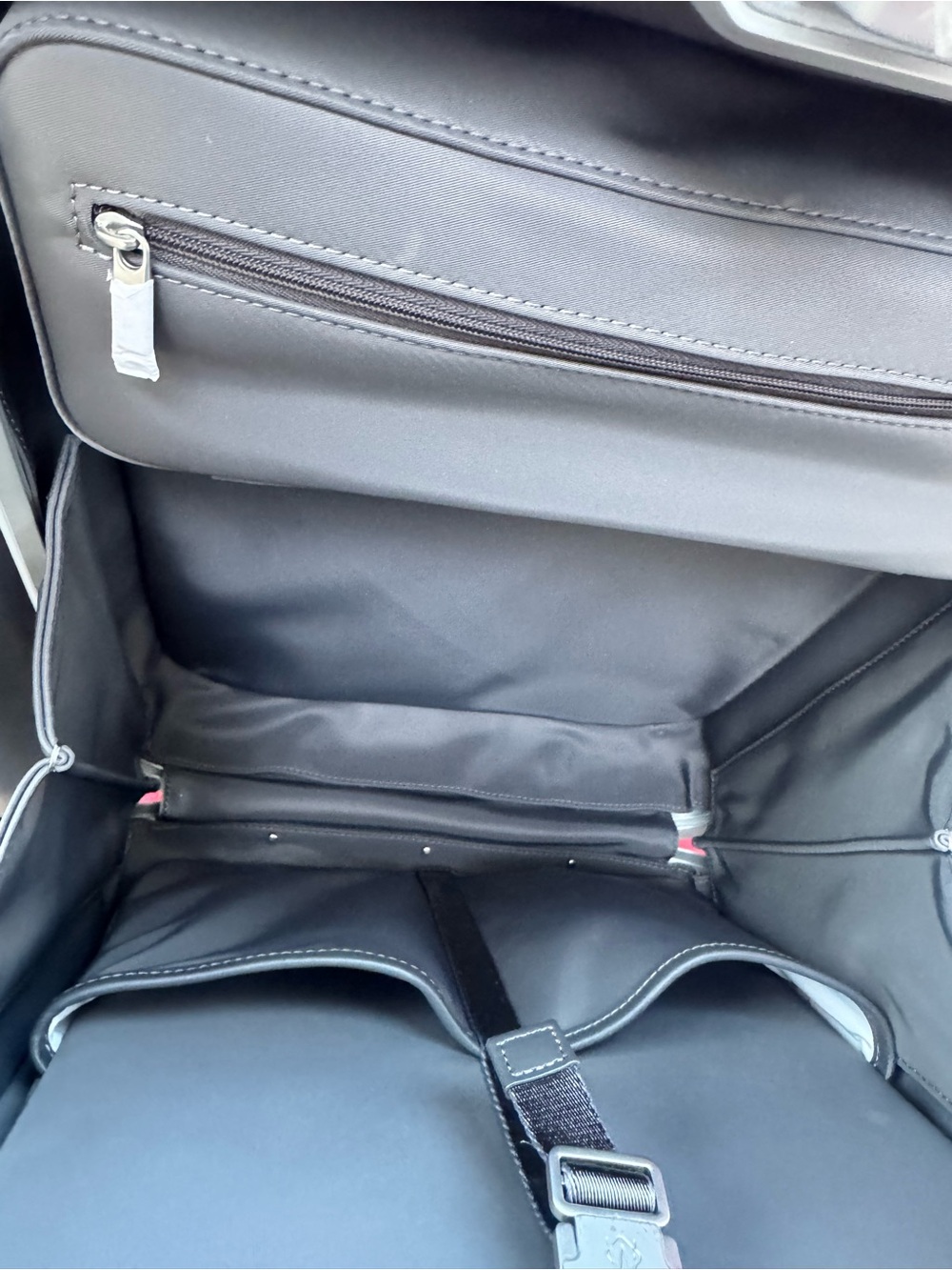 RIMOWA Silver Hard-Shell Backpack Case - Picture 6 of 16